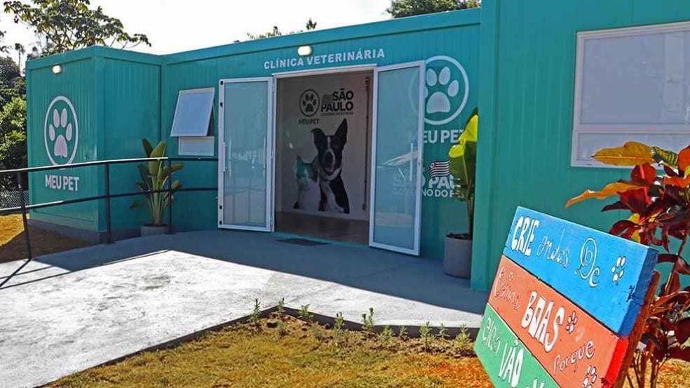 Consultório Veterinário no Container