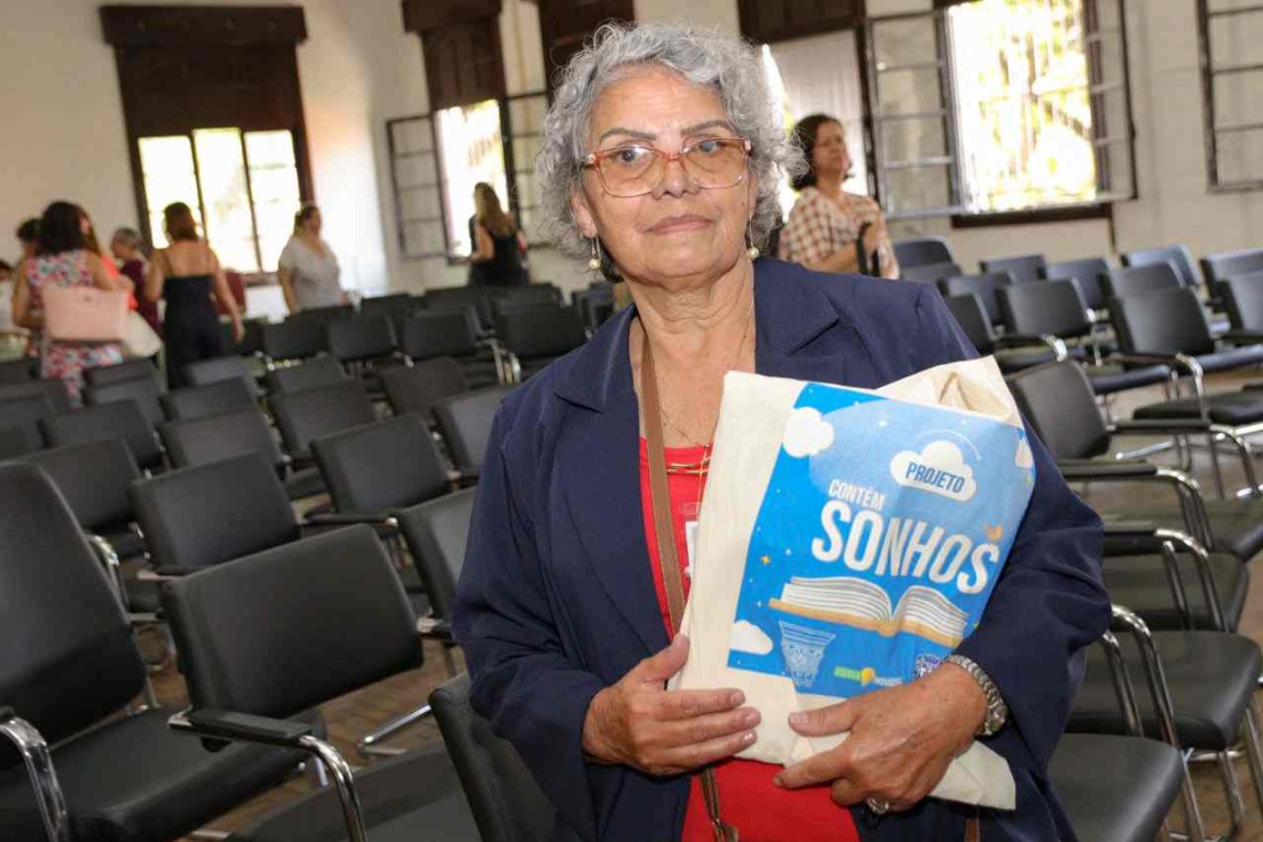 contem_sonhos_dialogos_embalados_personalizados-maria-aparecida-jundiai-compressed