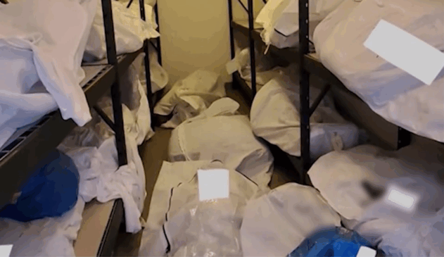 Por falta de espaço em hospital dos EUA, corpos estão sendo empilhados