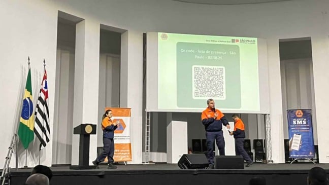 Defesa Civil de Jundiaí em evento.