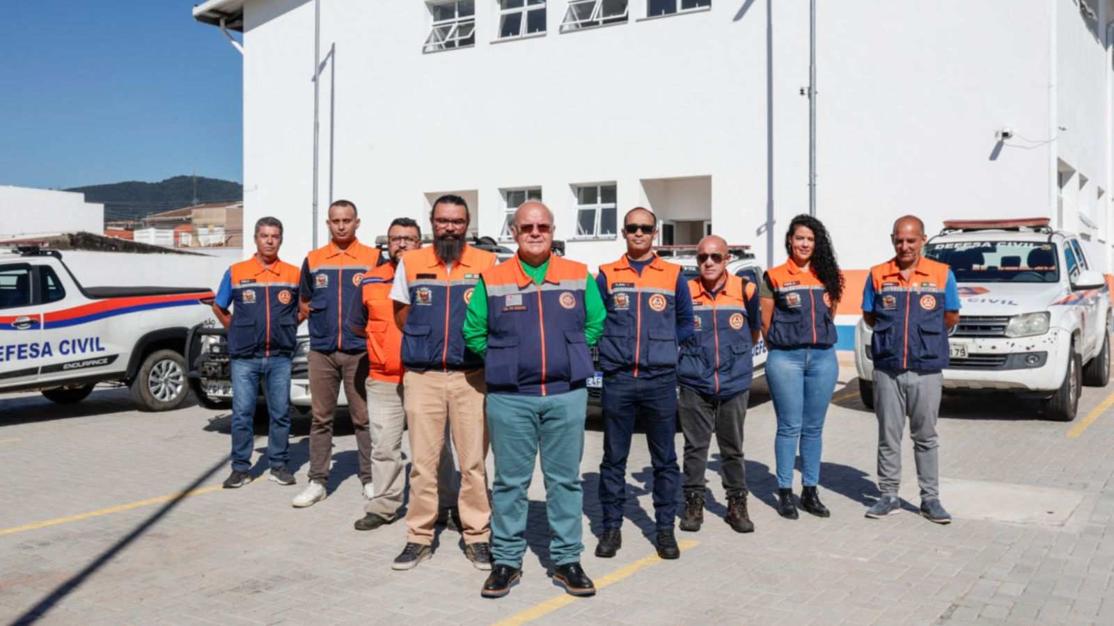 Equipe da Defesa Civil de Jundiaí.