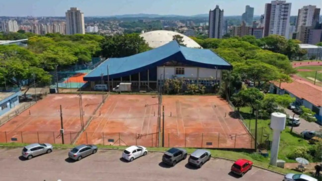 Bolão visto de cima.