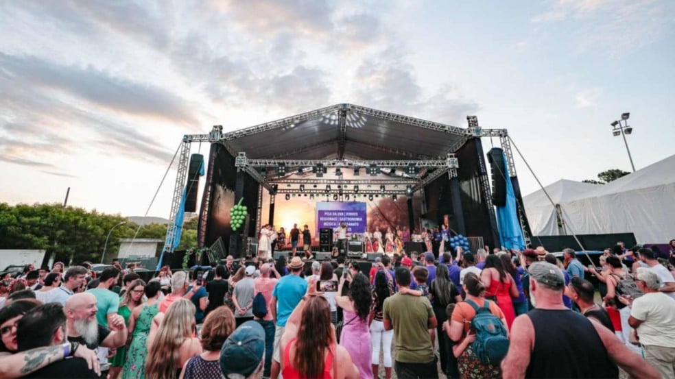 Palco festa da uva Jundiaí