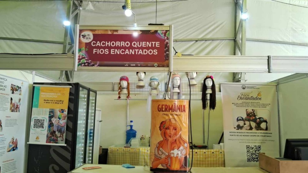 Barraca de cachorro-quente dos Fios encantados.