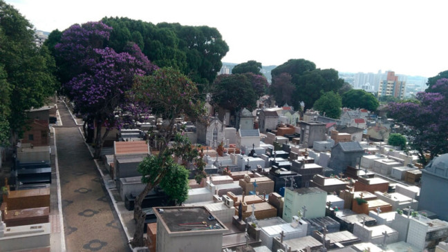 Cemitérios de Jundiaí seguem fechados no Dia dos Pais