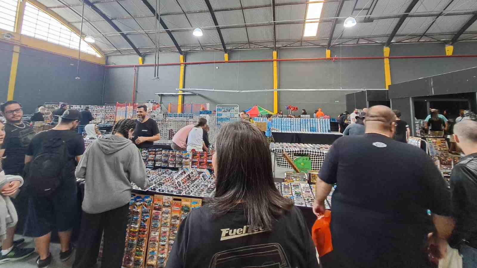 Encontro de miniaturas automotivas.