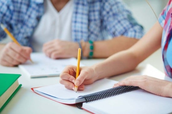 Com salário de até R$ 5,3 mil, Secretaria da Educação de São Paulo abre inscrição para processo seletivo