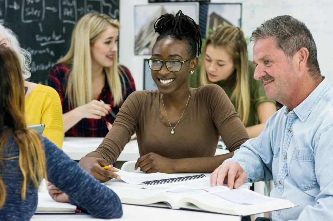 SESI Jundiaí oferece mais de 700 vagas para Educação de Jovens e Adultos SESI Jundiaí oferece mais de 700 vagas para Educação de Jovens e Adultos