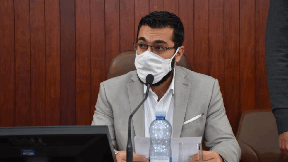 Projeto de Faouaz Taha contra maus-tratos será votado nesta terça (17)