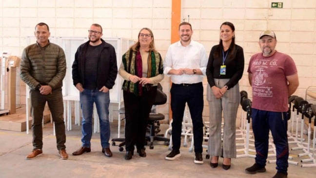 Vice-prefeito de Várzea Paulista com parlamentares e ex-parlamentares.