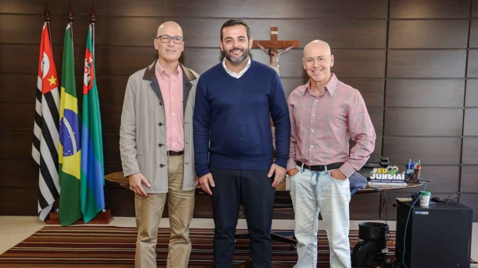 Novos diretores ao lado de Gustavo Martinelli.