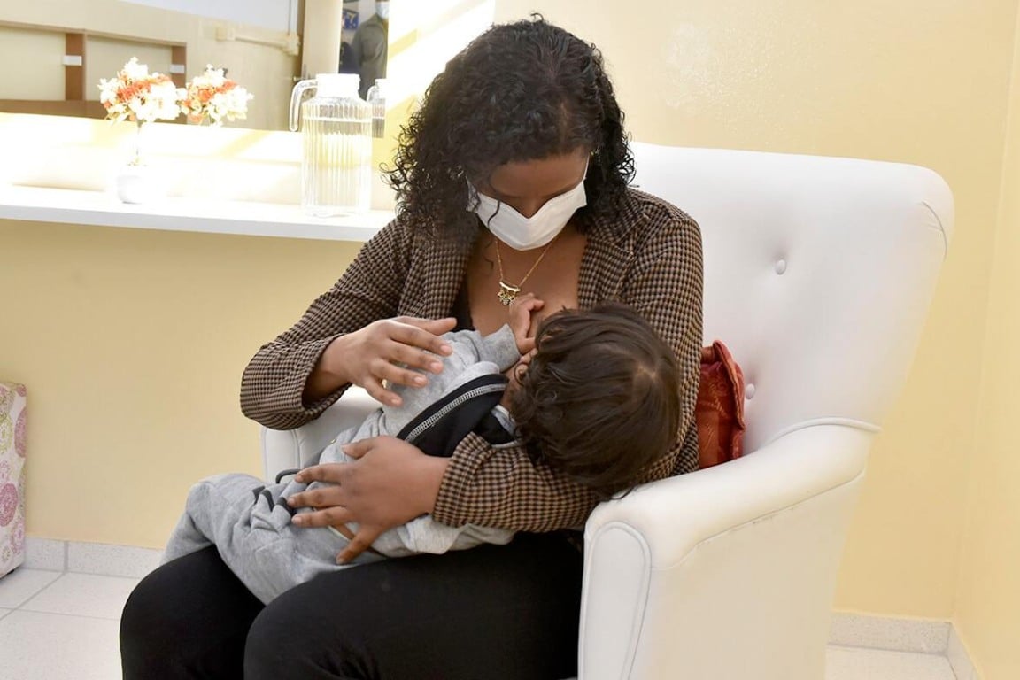 Agosto dourado, orientações sobre aleitamento materno