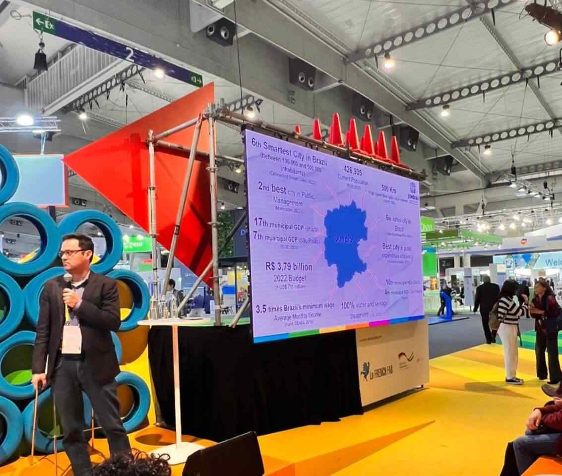 Gestor adjunto de Governo, Jones Martins, apresentou dados de Jundiaí em evento em Barcelona