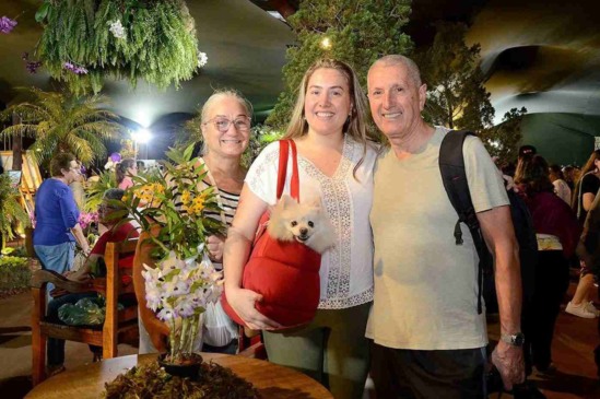 Pets são bem-vindos na Festa das Orquídeas de Várzea Paulista 2023