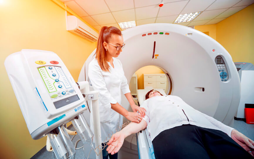 Exame em Várzea Paulista. (Foto: Freepik)