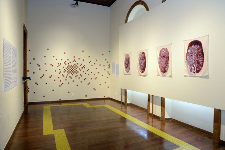 exposicao-patrimonio-em-xeque-artista-isabela-moreno_