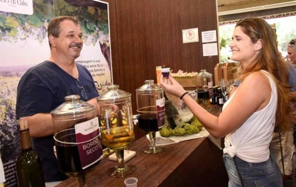 Expositores já podem se credenciar para a próxima Festa da uva