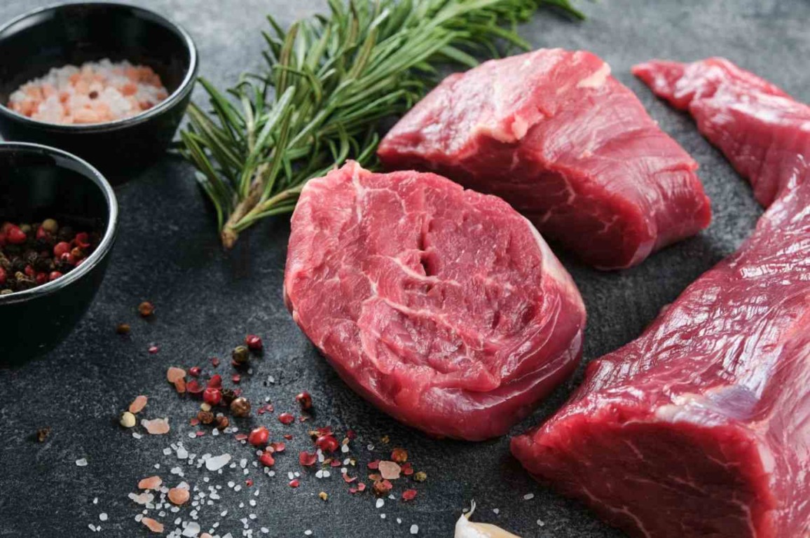 Filé-mignon registra redução de preço de 17% e lidera quedas no ano