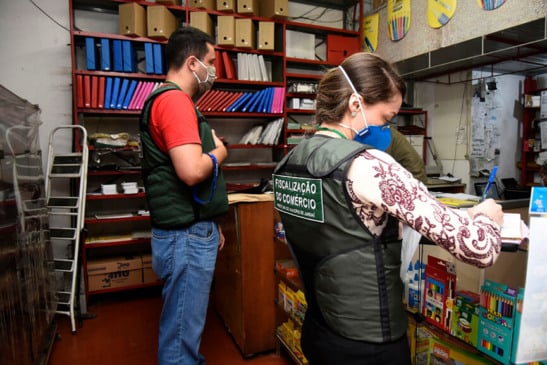 Fiscalização do comércio. (Foto: Divulgação)