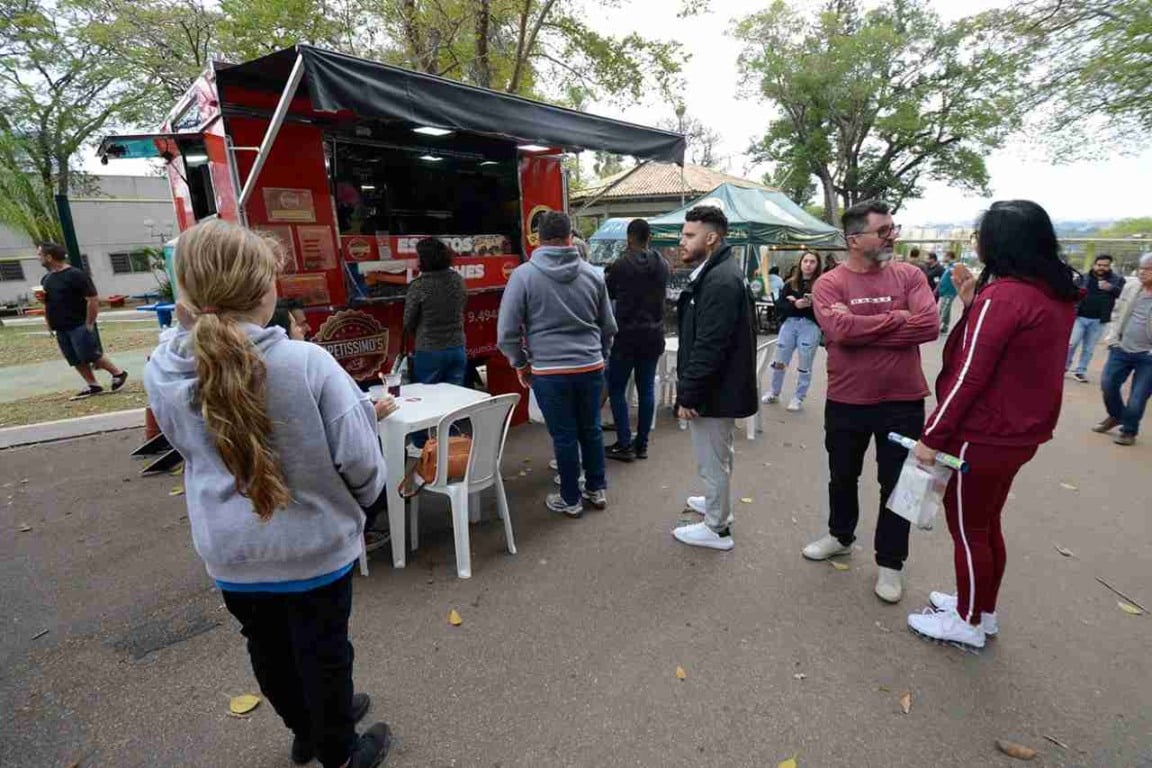 food-truck-FENS-compressed