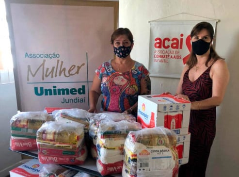 Doação de cesta básica. (Foto: Divulgação)