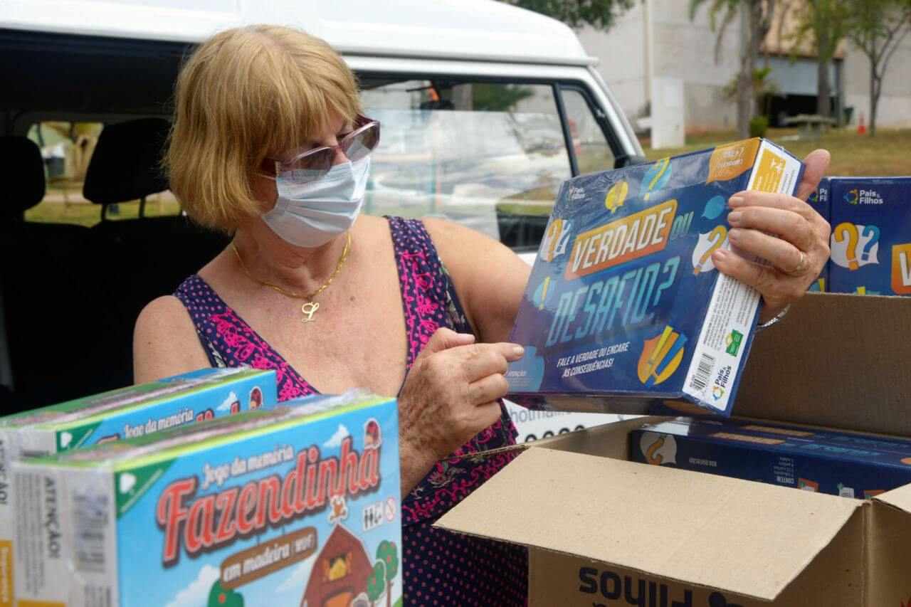 Brinquedos adquiridos pela Prefeitura serão doados às entidades que entregaram as fichas cadastrais até julho