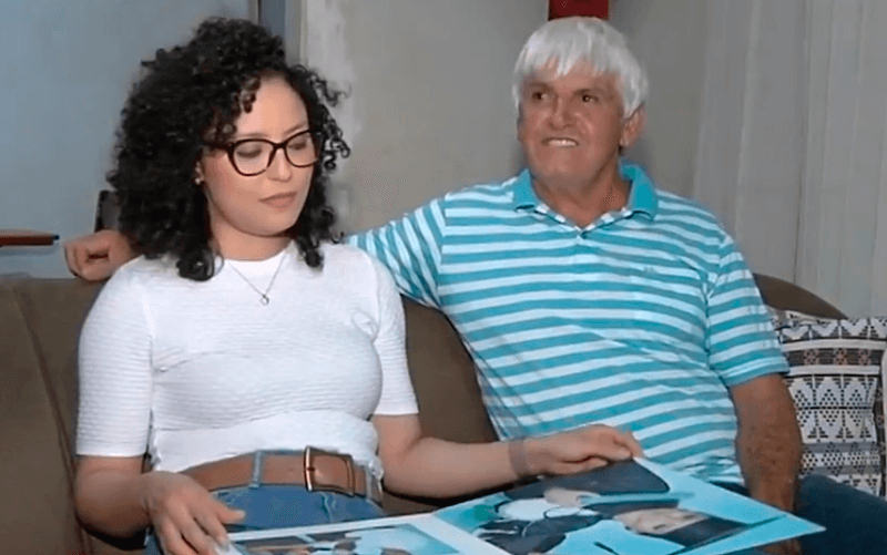 Pai está aposentado; ele comemora a vitória da filha. (Foto: Reprodução G1)