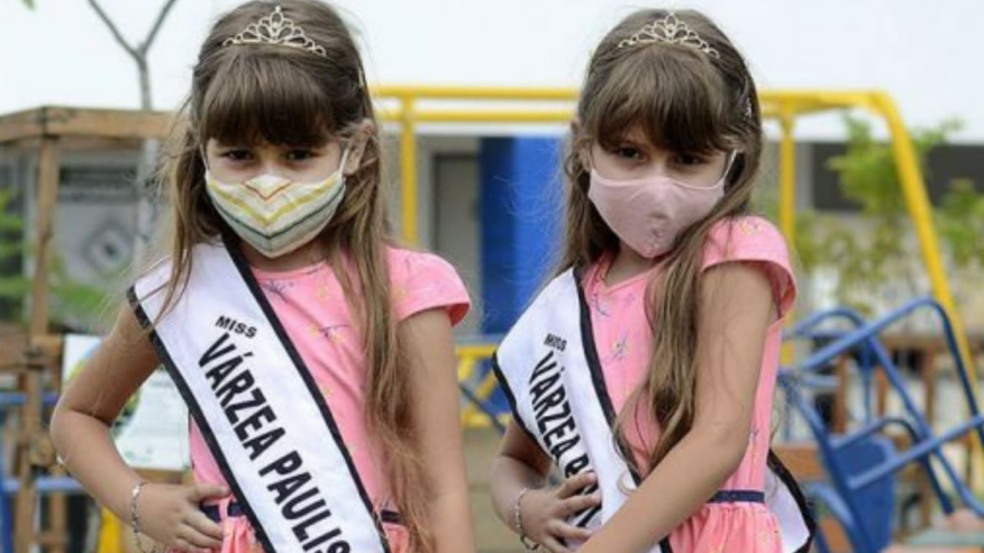 As gêmeas Giulliany e Gabrielly, de 4 anos, também fazem trabalho solidário voluntário As gêmeas Giulliany e Gabrielly, de 4 anos, também fazem trabalho solidário voluntário