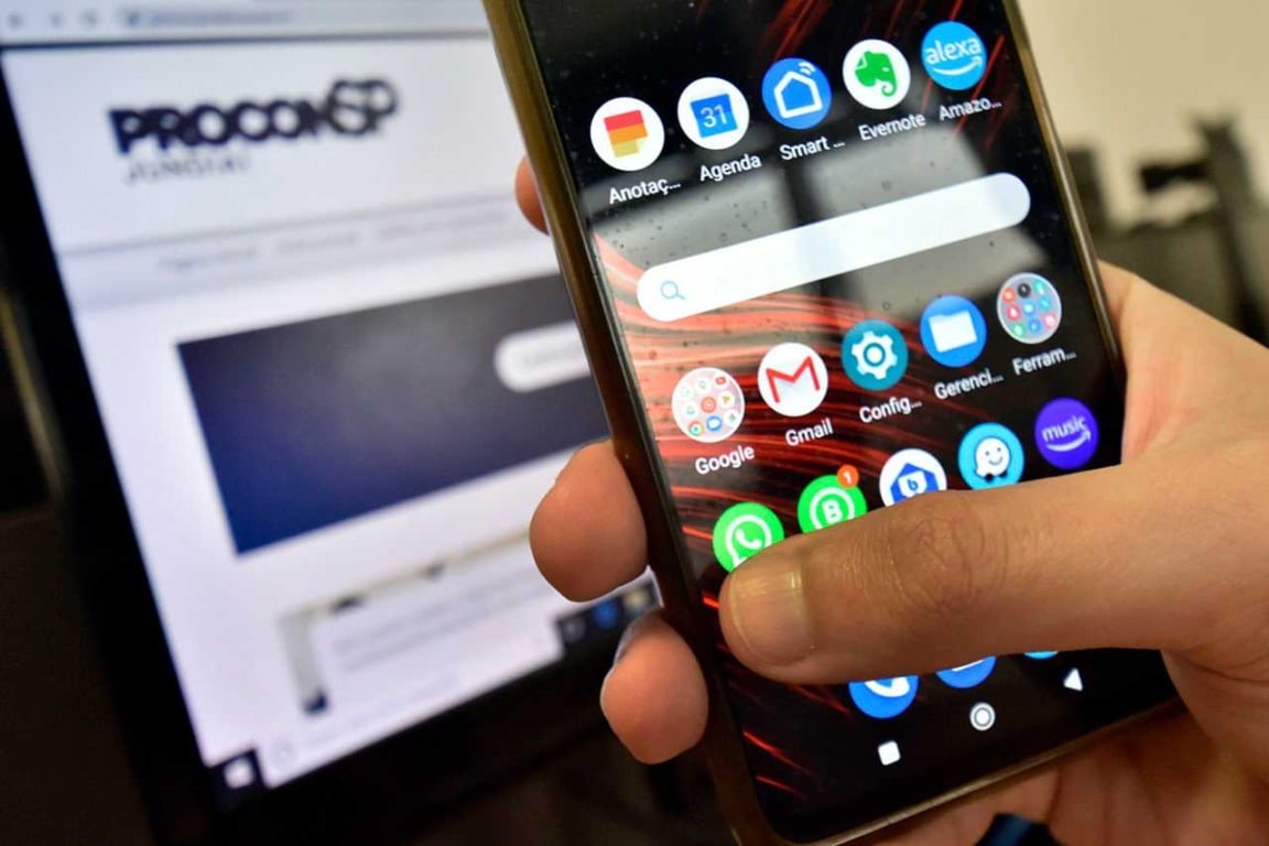 golpe-procon-com-celular-compressed