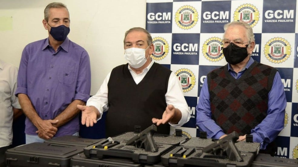 Entrega de novo armamento para a Guarda Civil Municipal de Várzea Paulista