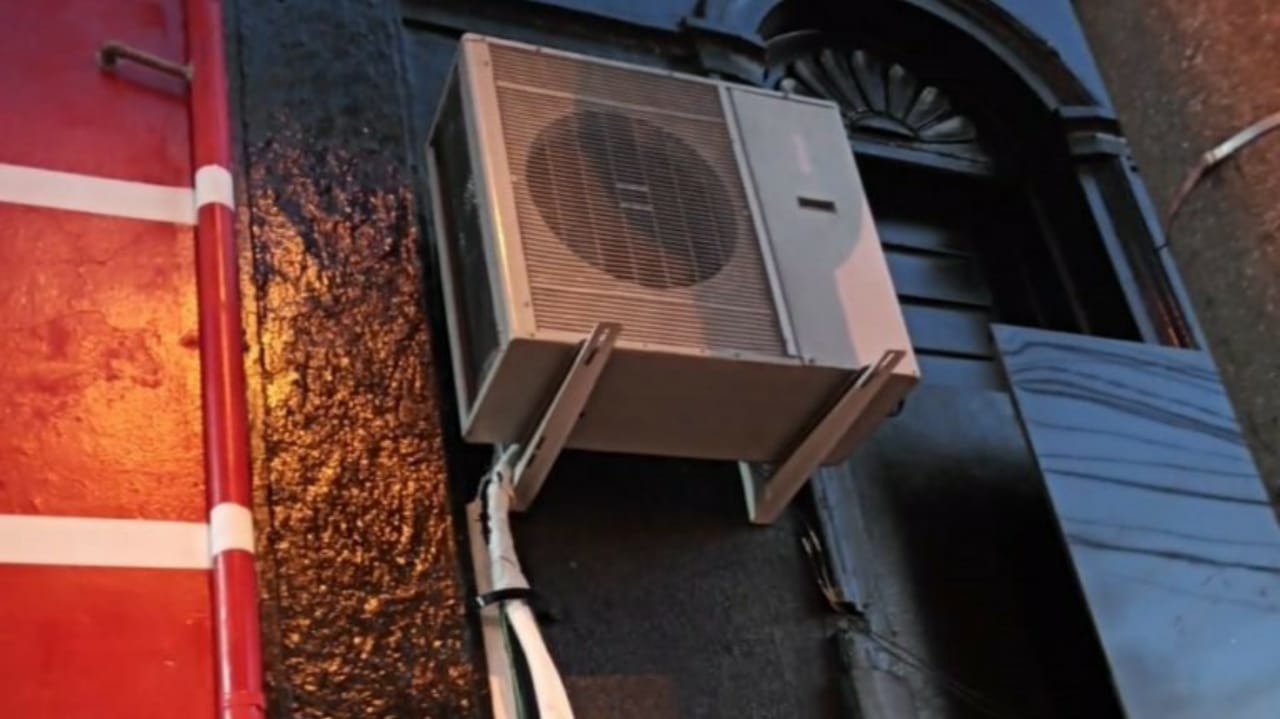 Homem foi preso pela Guarda Municipal tentando roubar fios de cobre do ar condicionado de uma loja em Jundiaí