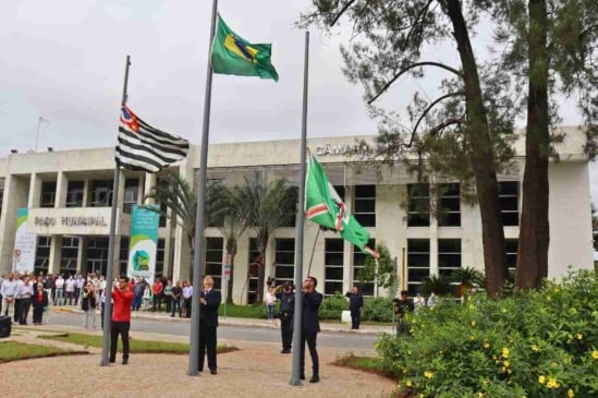 Confira o abre e fecha no aniversário de Campo Limpo Paulista