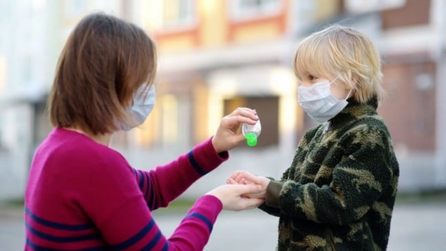 Apenas 4 em cada 10 brasileiros acham que vida voltará ao normal em 2021