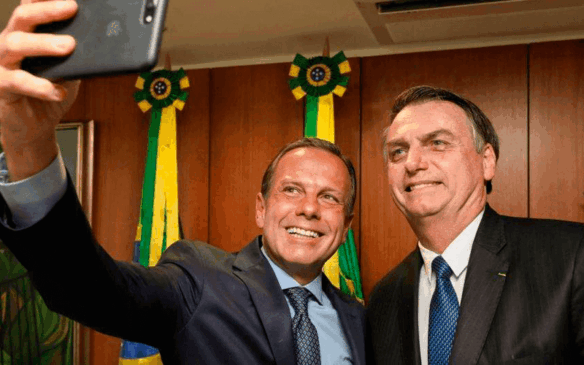 De acordo com pesquisa, administração de Doria tem agradado menos que a de Bolsonaro. (Foto: Marcos Correa/PR)