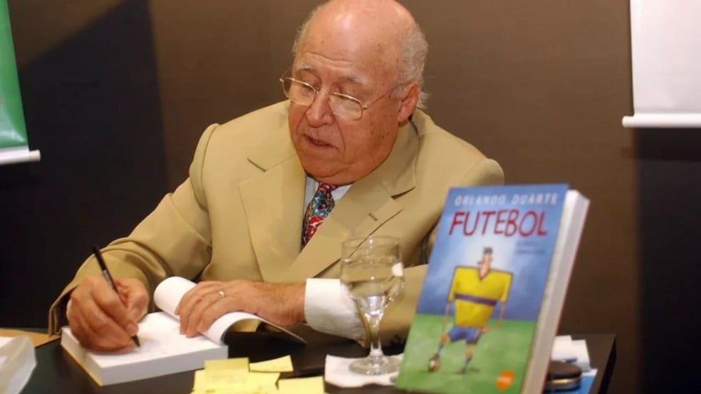 Jornalista esportivo Orlando Duarte tinha 88 anos e morreu devido complicação da Covid-19. Jornalista esportivo Orlando Duarte tinha 88 anos e morreu devido complicação da Covid-19.