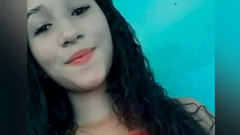 Jovem de 15 anos, sem comorbidades, morre por complicações da Covid-19