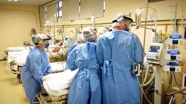 UTI Hospital São Vicente de Paulo / Arquivo Tribuna)