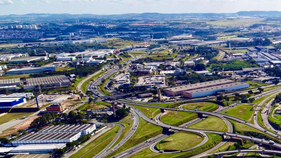 O custo-benefício é um dos fatores mais importantes que as empresas levam em conta na hora de decidir sobre seus investimentos (Foto: Artur Henrique Imagens Aéreas)