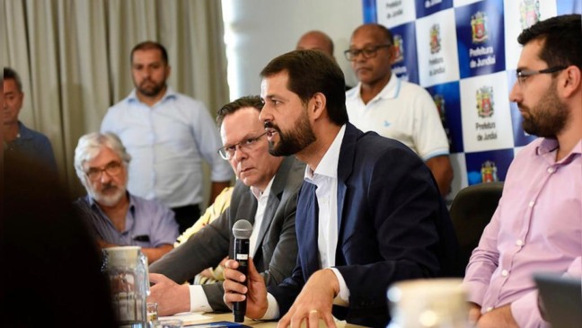 "Enfrentamos uma guerra e uma guerra tem de ser combatida com boas estratégias"