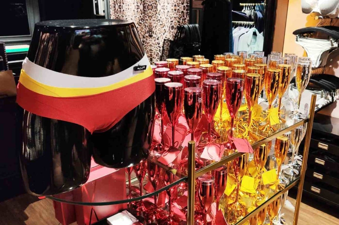 Manequim com lingerie