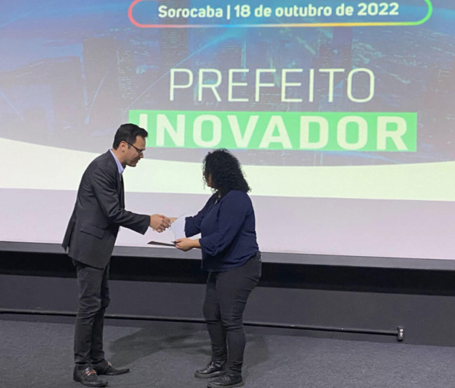 O Gestor Adjunto de Governo, Jones Martins, representou o Prefeito Luiz Fernando Machado na entrega do prêmio