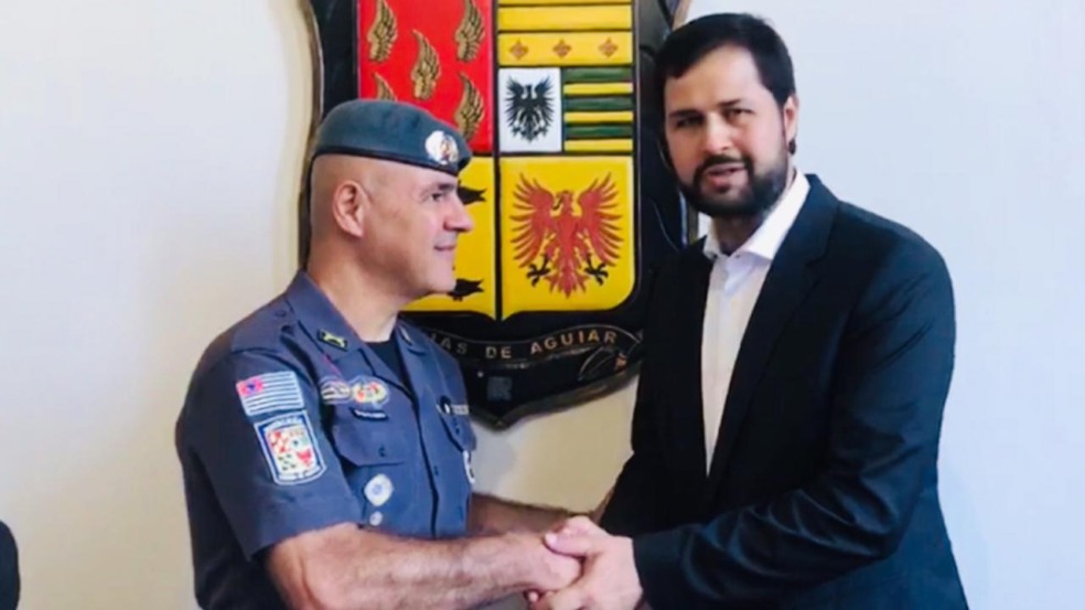 "Exerce um trabalho maravilhoso em prol do cidadão de bem", elogiou o prefeito (Foto: reprodução)