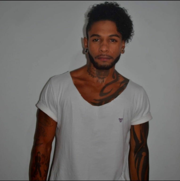 michael-trindade-tche-show-compressed