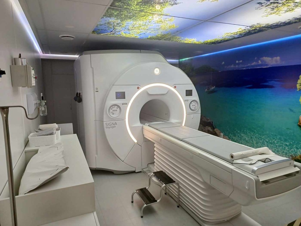 Novo equipamento de Ressonância Magnética do Instituto do Câncer.