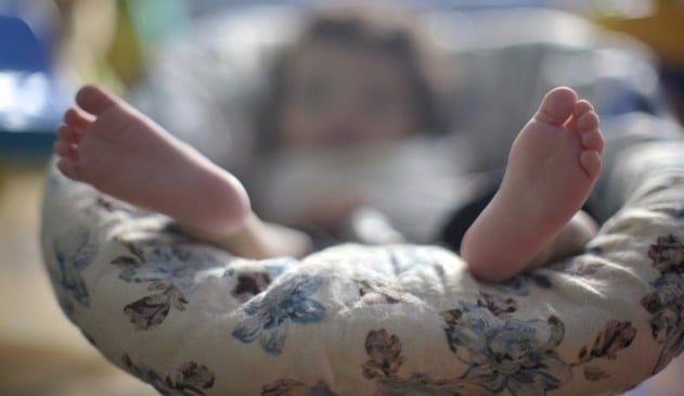 Foto de pés de criança