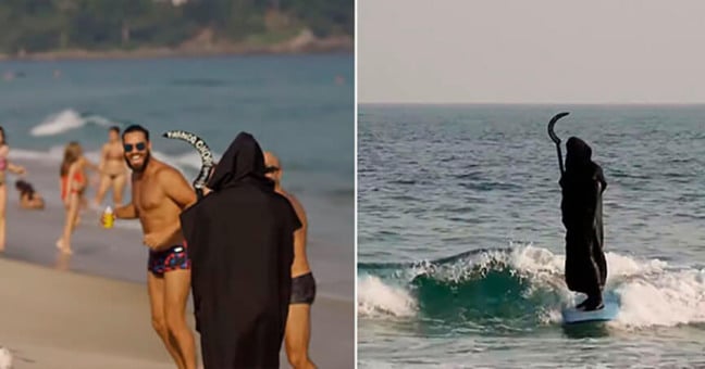 Morte surfa na Praia de Maresias. (Foto: Reprodução)