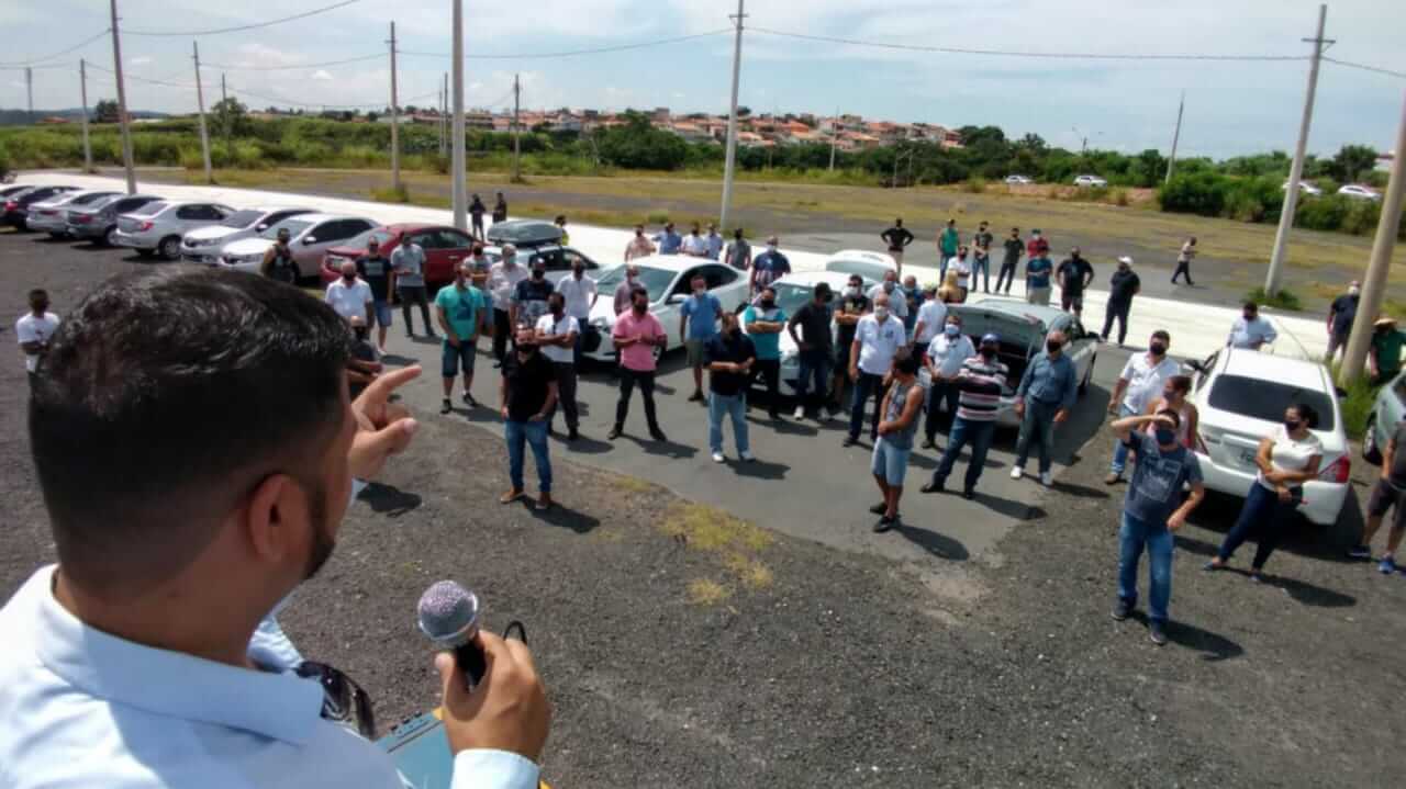 Motoristas de aplicativo em Jundiaí fazem protesto