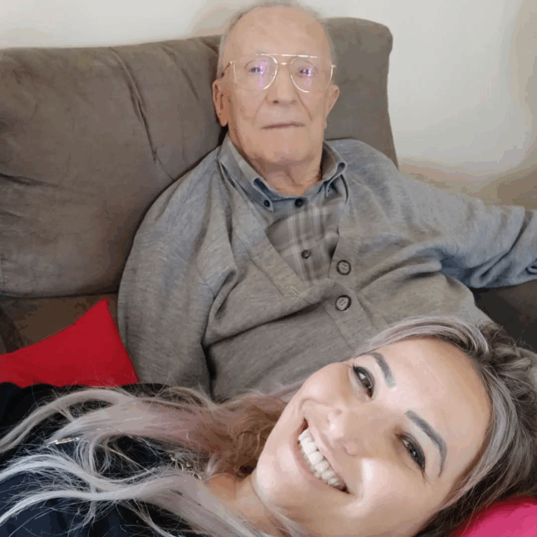 Padre Brombal e filha