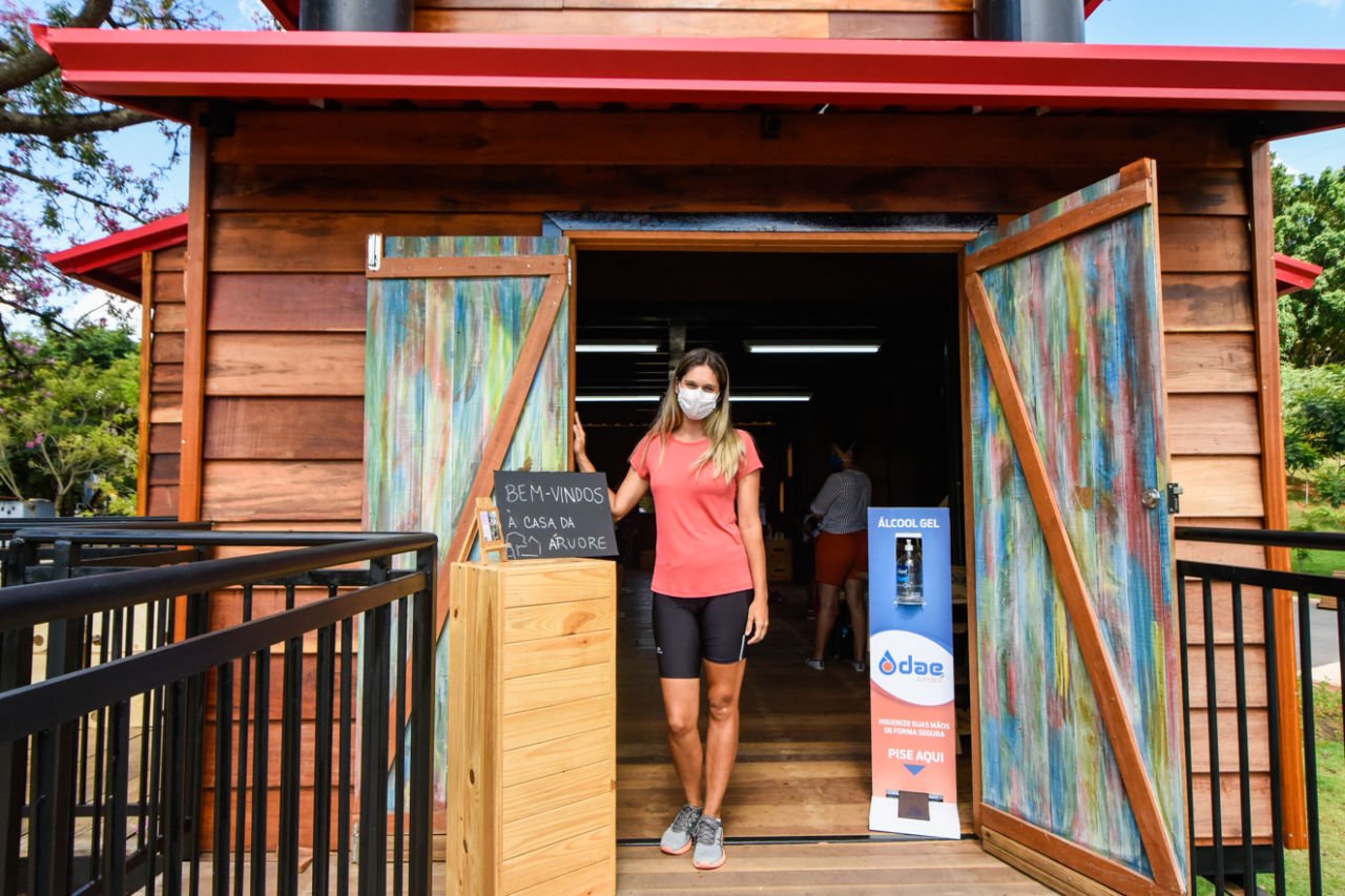 A professora Fernanda já teve mais ideias de atividades para desenvolver no Mundo das Crianças