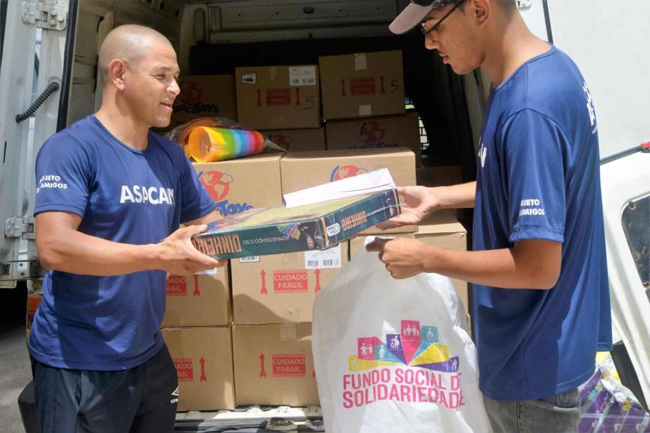 Entrega dos brinquedos seguirá nos próximos dias, a partir de um agendamento realizado pela equipe do Funss